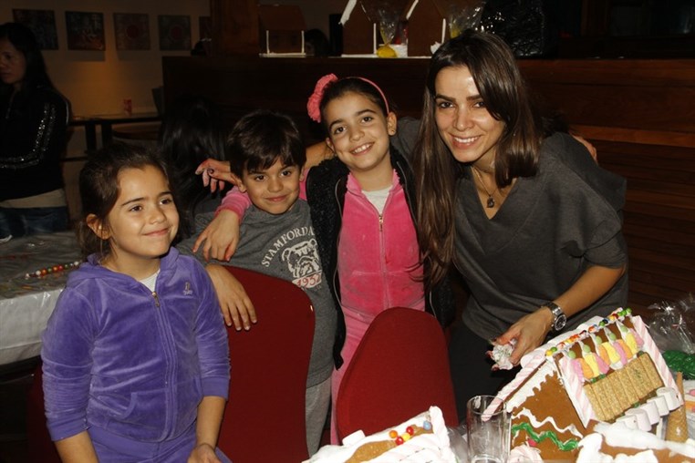 Gingerbread Houses Decoration 